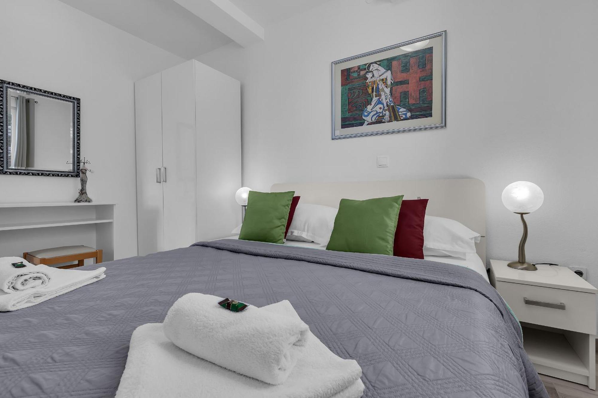 Apartments Villa Katarina Tučepi Szoba fotó