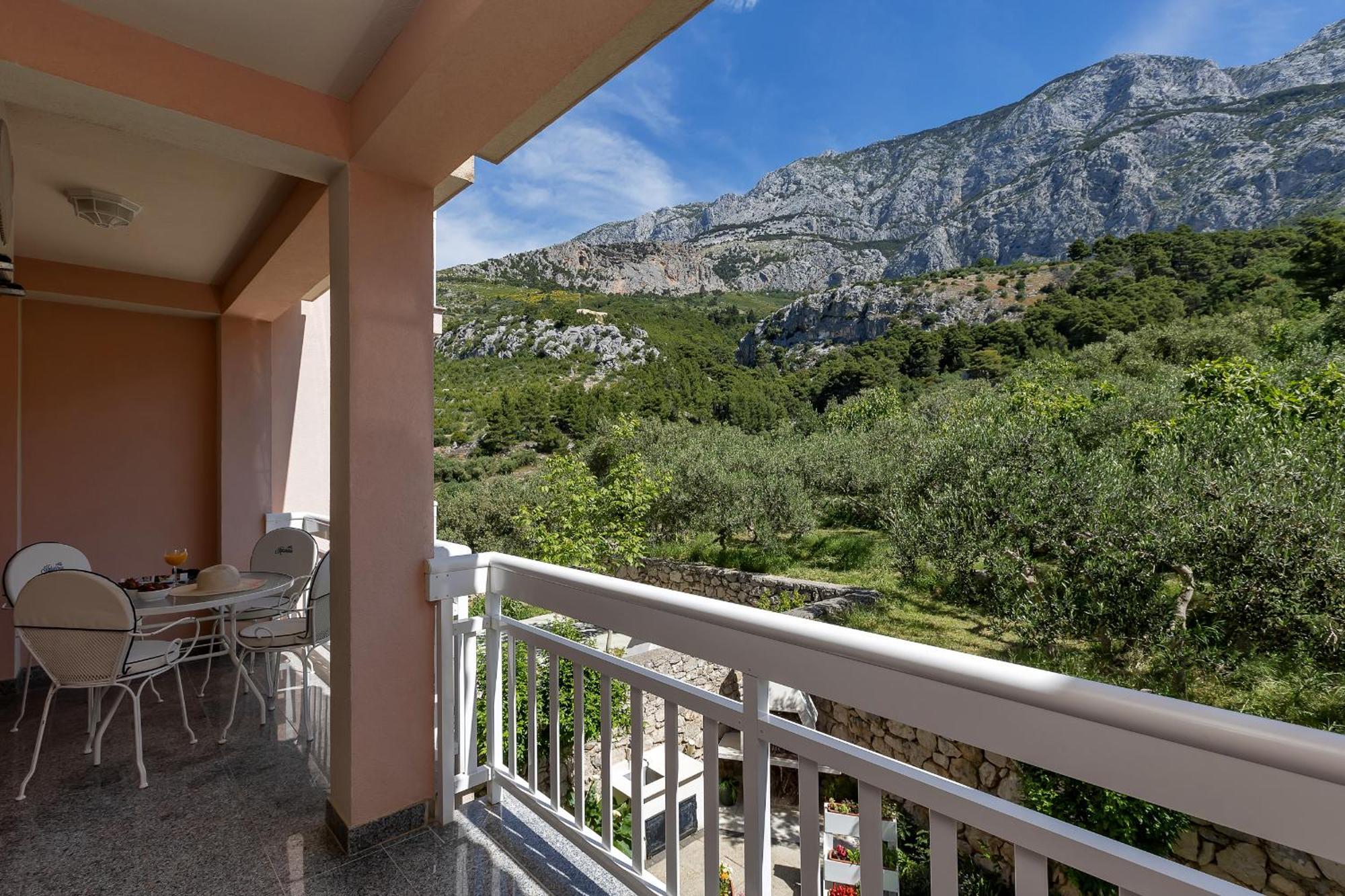 Apartments Villa Katarina Tučepi Szoba fotó