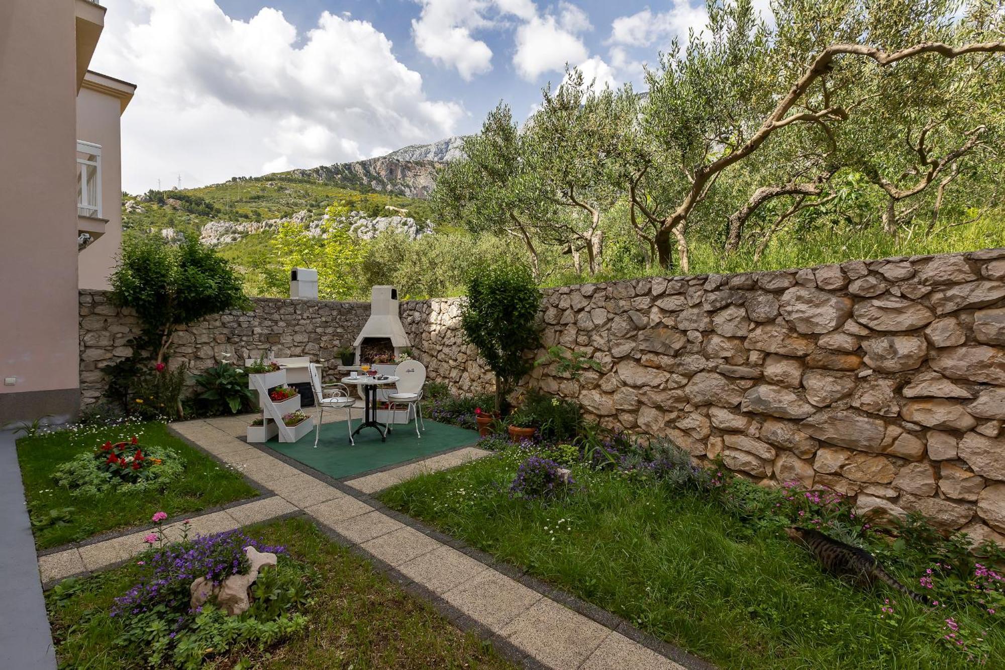 Apartments Villa Katarina Tučepi Kültér fotó